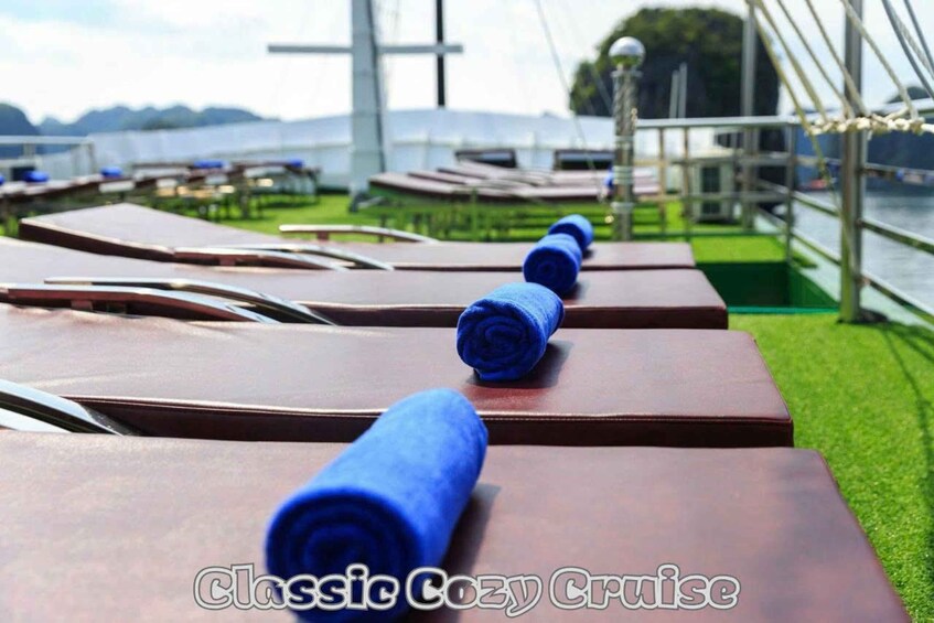 Picture 78 for Activity Lan Ha Bay cozy cruise: biking, kayaking, small group, meals 3