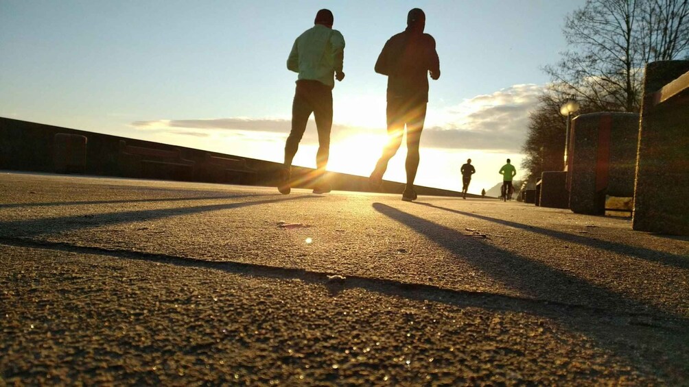 Picture 2 for Activity Munich: Running tour with insider tip guarantee 2