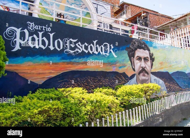 Picture 39 for Activity Pablo Escobar Mansion+Paintball+Boat+ATV (Private Guatape) 5