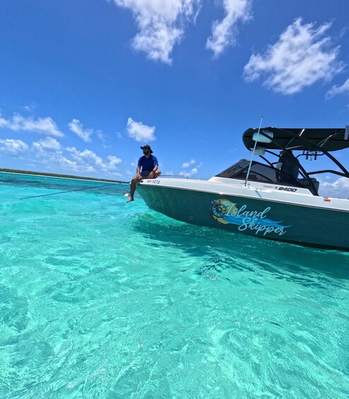 Picture 13 for Activity Nassau: Private Boat Charter Snorkel Tour 3