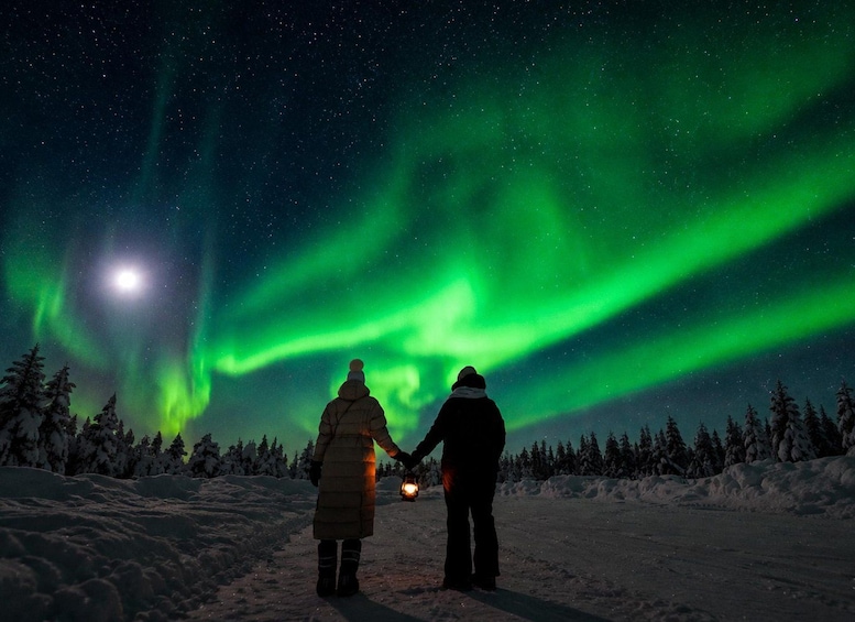 Picture 4 for Activity Rovaniemi: ⭐Northern Lights 100% Guaranteed | Local Guides⭐ 2