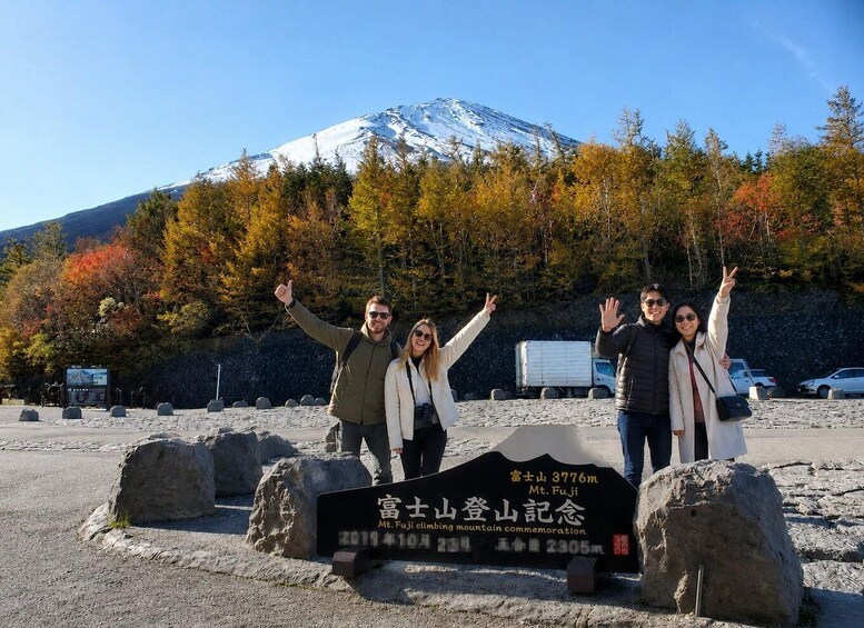 Picture 9 for Activity From Tokyo: Mt.Fuji,Arakura Sengen Shrine,Matcha Experience 2