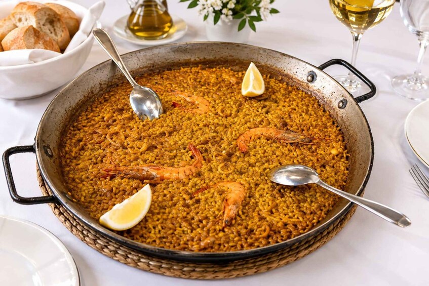 Picture 6 for Activity From Valencia: Albufera Boat Ride, Sunset & Paella Included 2