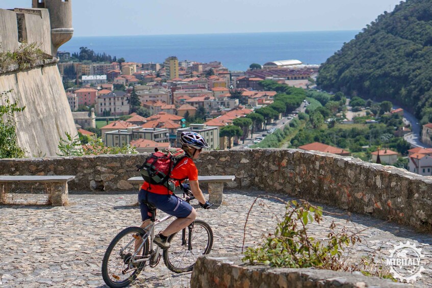 Picture 3 for Activity Finale Ligure: E-bike tour 3