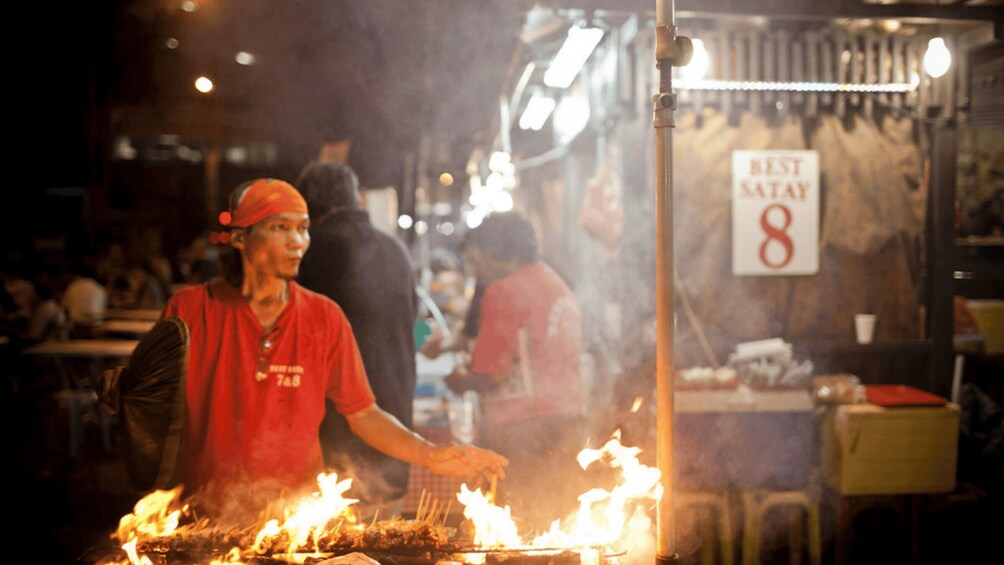 Picture 7 for Activity Signature Night Tour: Walk Through Marina with Food Tastings 2