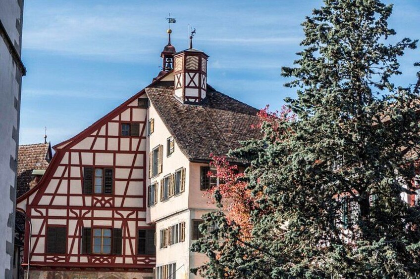 Explore Stein am Rhein in 60 minutes with a Local 5