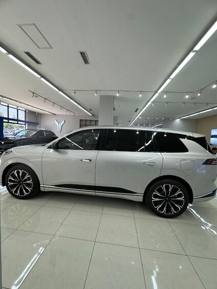 Picture 1 for Activity Samarkand: VIP Private Airport Transfer with Meet & Greet 3