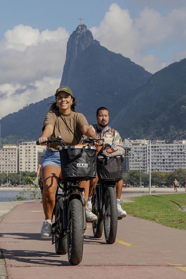 Picture 4 for Activity Historic Rio & Beaches Electric Bike Tour 3