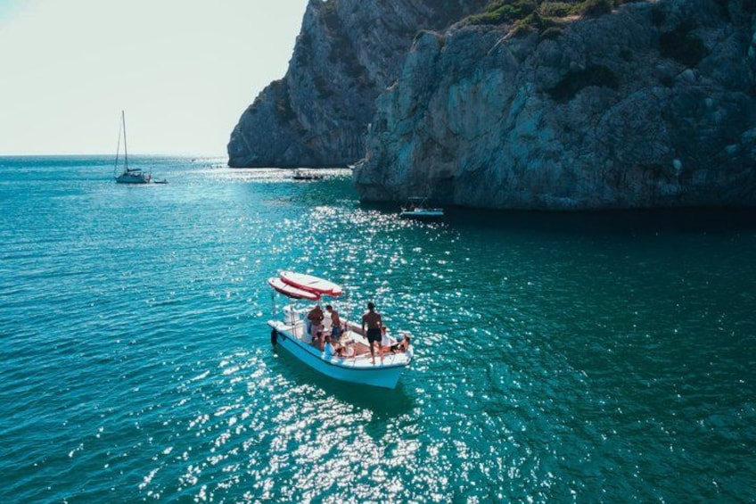 Essencial Boat Tour with SUP and Snorkeling Sesimbra 2