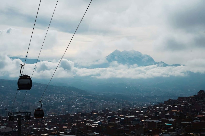 Picture 1 for Activity Discover La Paz: Panoramic Bus Tour, Cable Car & Moon Valley 3
