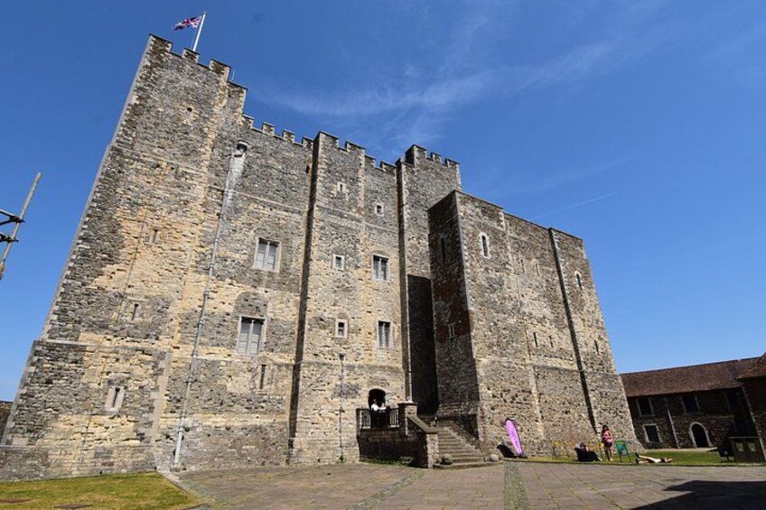 London: Private Black Cab Day Tour to Dover Castle 1