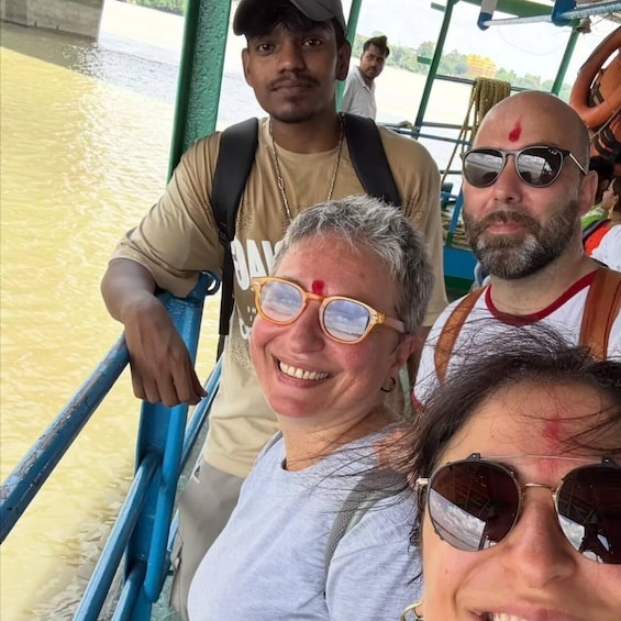 Kolkata: Heritage Walk with Boat Ride and local Transport 1