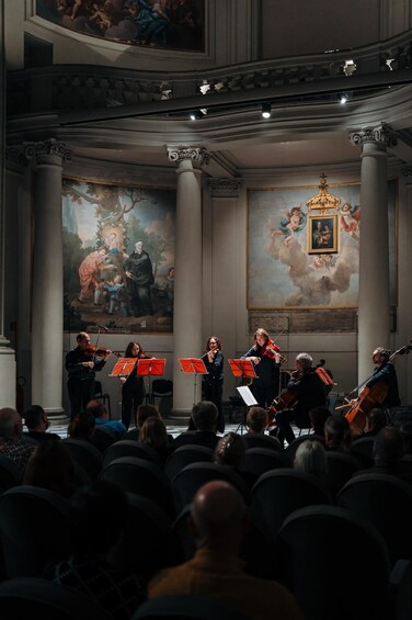 Picture 30 for Activity Florence: Vivaldi Concert & Culinary Apericena VIP Evening 3