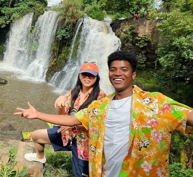 Antananarivo: Lemurs’ Park, Geysers & Waterfall Day Trip 1