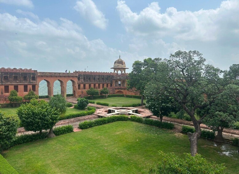 Picture 90 for Activity From Delhi: 4-Day Golden Triangle & Ranthambore Tiger Safari 5