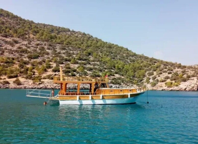 Picture 5 for Activity Gazipaşa: Full-Day Boat Tour with Lunch and Swim Stops 3