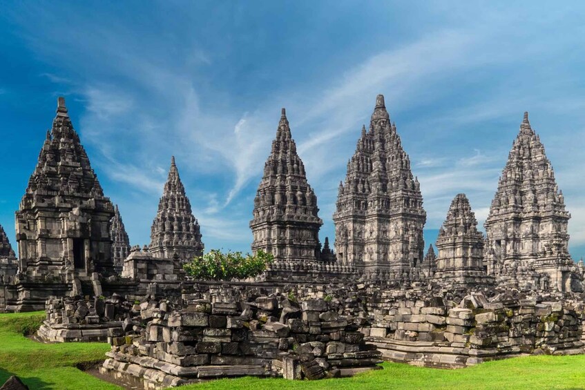 Picture 4 for Activity BOROBUDUR SUNRISE (AT TEMPLE) & PRAMBANAN ALL INCLUSIVE 3