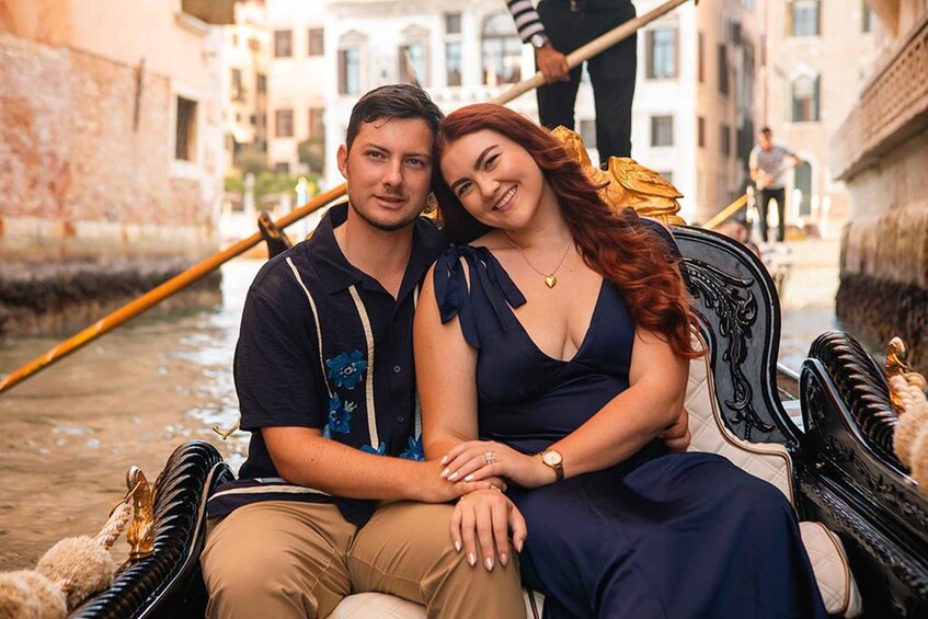 Picture 2 for Activity Artistic Gondola Photoshoot & Hidden Venice 2