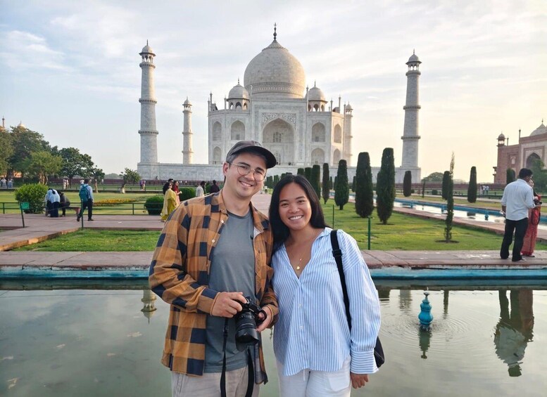 From Delhi: Taj Mahal Sunrise Tour with Elephant SOS Center 1