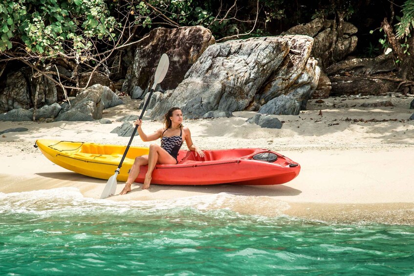 Kayak Tour - Wild Beaches 1