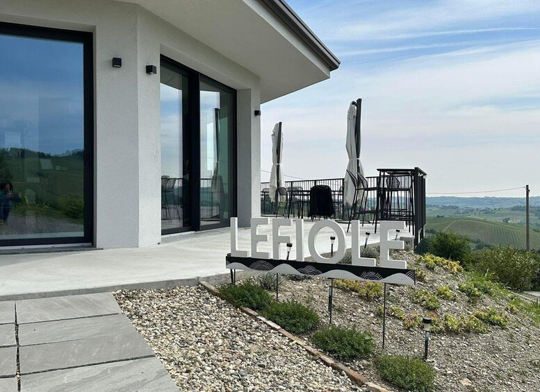 Picture 4 for Activity Oltrepò Pavese: Vineyard Walk and Wine Tasting 1 Hour from Milan 2