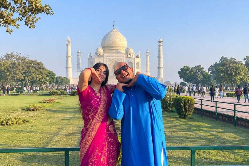 Picture 2 for Activity From Jaipur/Delhi/Agra: Taj Mahal Day Tour + Optional Transfer 5