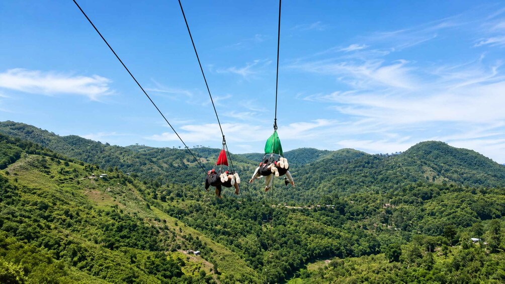 Picture 25 for Activity Cebu: Osmeña Peak and Kawasan Canyoneering Day Tour 2