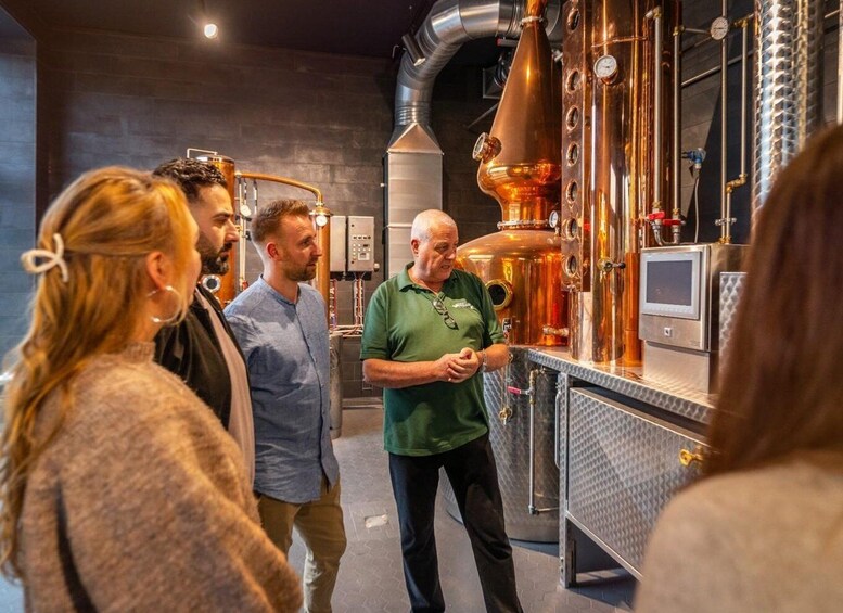 Picture 1 for Activity Guided tour of the brewery & distillery 2