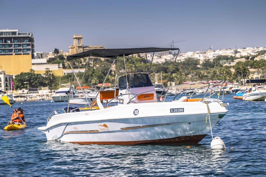 St Julian's: Private Boat Charter with Captain 1