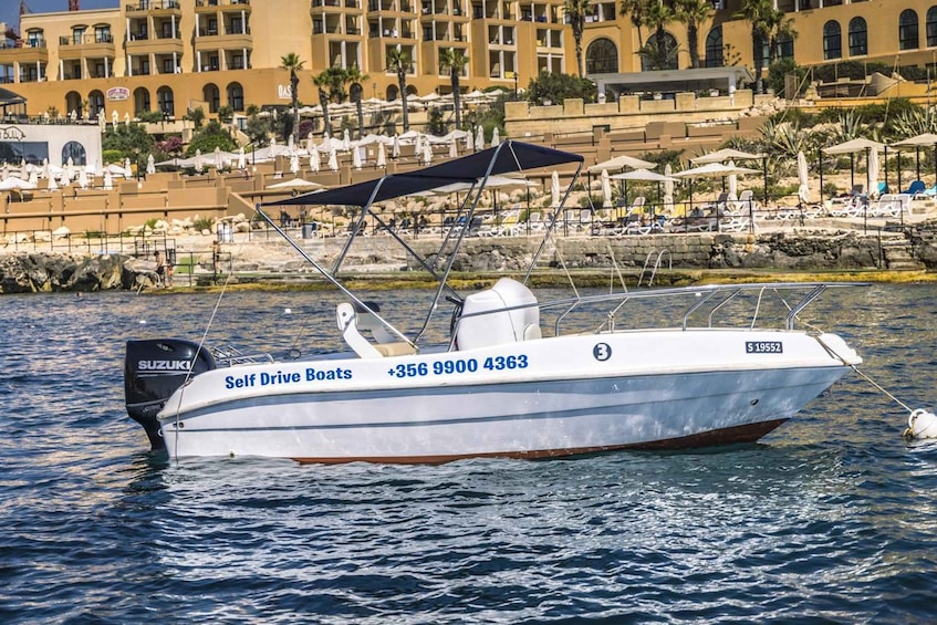 Picture 1 for Activity St Julian's: Private Boat Charter with Captain 3