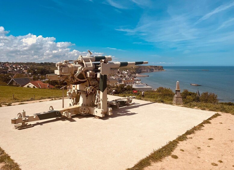 Picture 6 for Activity Le Havre or Honfleur: Private D-Day Beaches & Landmarks Tour 3