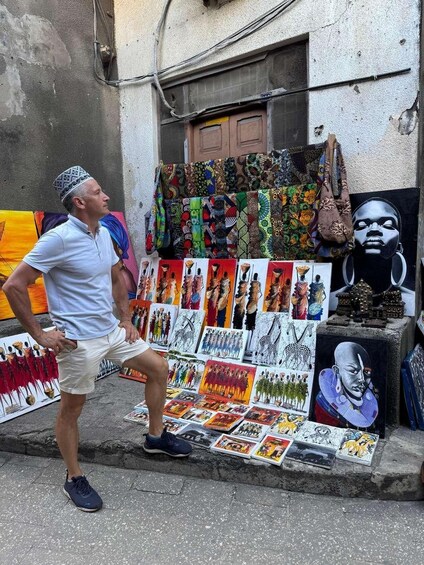 Picture 1 for Activity Zanzibar: Stone town, Prison Island & Spice farm + Lunch 5