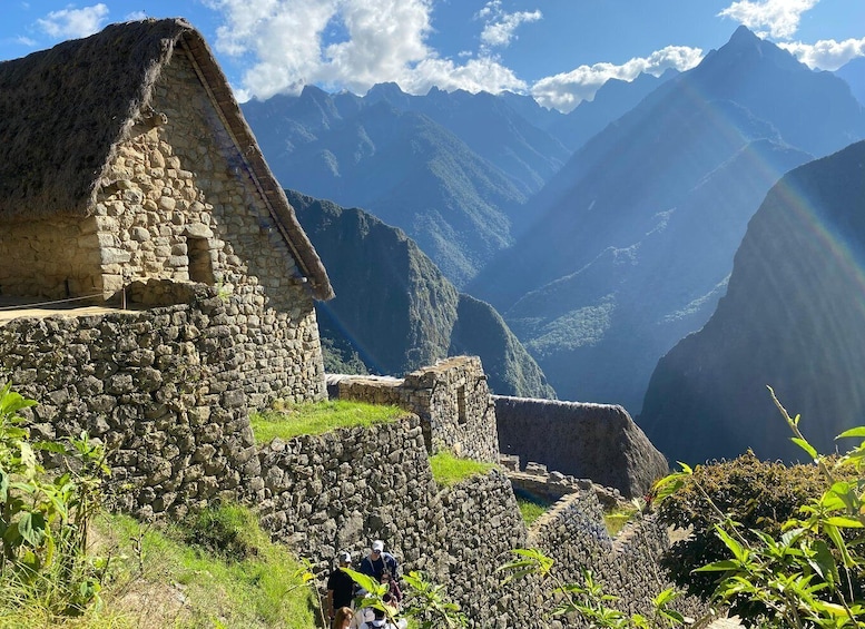 Machu Picchu: Group Guided Tour 1