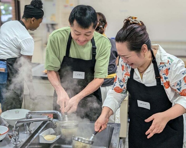 Picture 7 for Activity Nagoya: Miso Ramen Lesson with plenty of vegetables 4