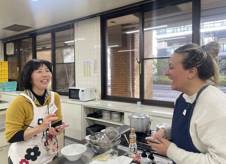Picture 6 for Activity Nagoya: Miso Ramen Lesson with plenty of vegetables 5