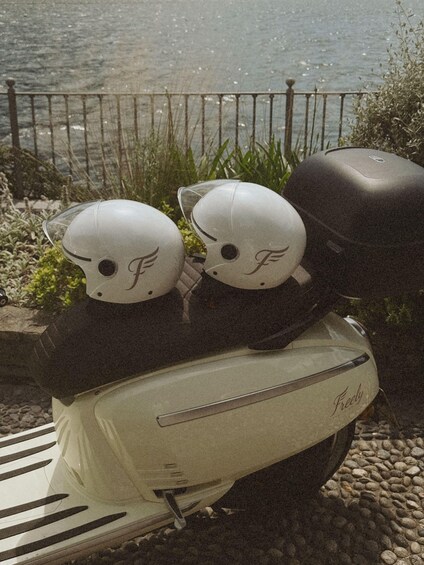 Picture 4 for Activity Lake Como: E-Vespa style Tour to Bellagio 2