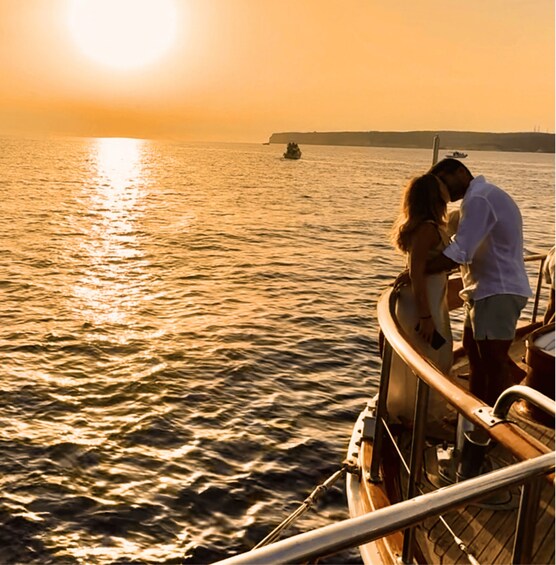 Lampedusa: Sunset Gulet Trip with Aperitif Dinner and Dolphin Watching 2