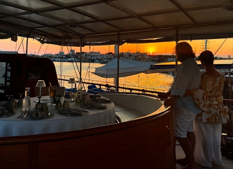 Lampedusa: Sunset Gulet Trip with Aperitif Dinner and Dolphin Watching 1