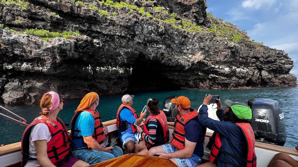 Picture 2 for Activity Santa Fe Tour + Hidden Beach 2