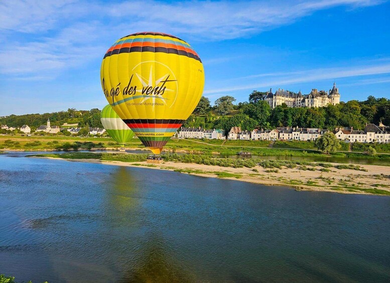 Hot Air Balloon Flight over the Châteaux in Loire Valley 1