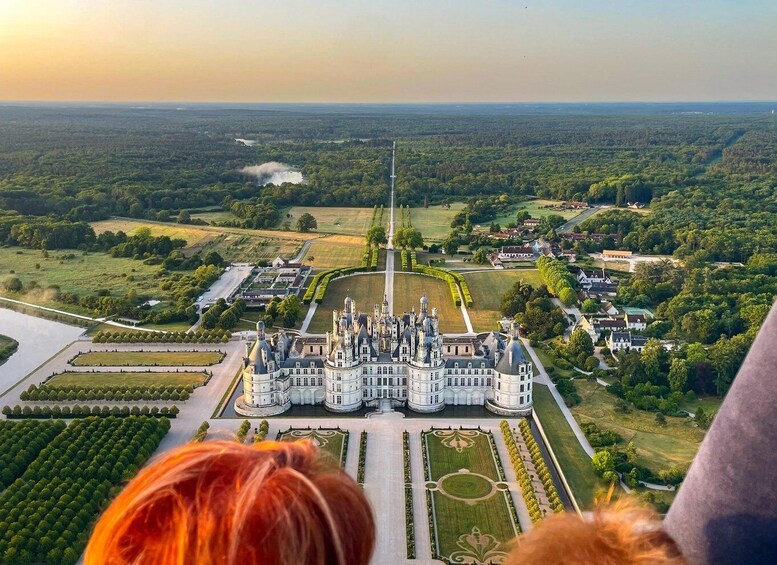 Picture 2 for Activity Hot Air Balloon Flight over the Châteaux in Loire Valley 2