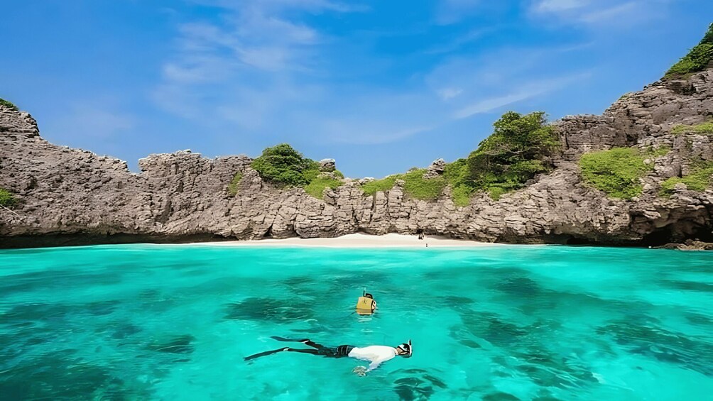 Picture 14 for Activity Phuket: Koh Rok and Koh Haa Islands (Queen of Andaman) 2