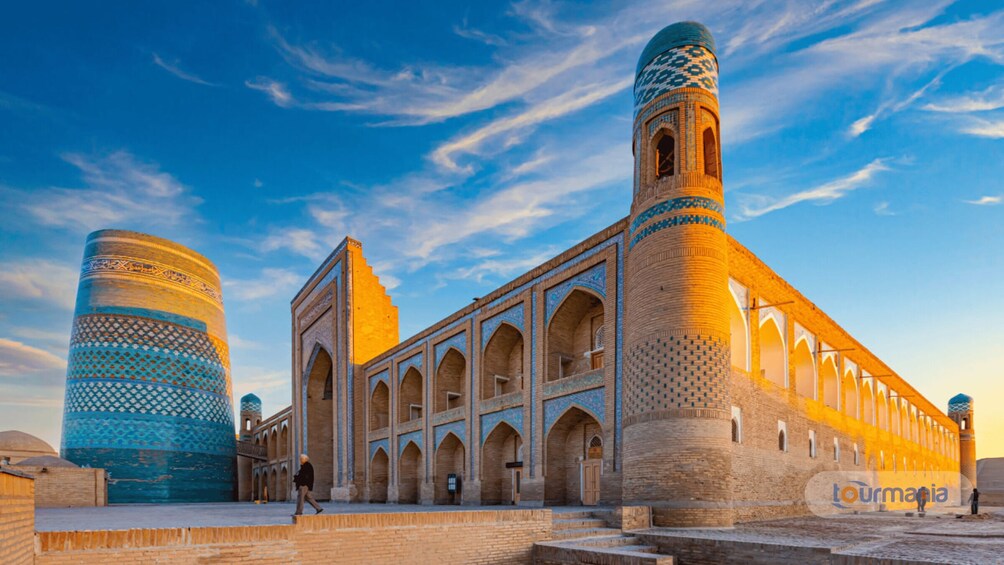 Picture 1 for Activity Khiva: Historical City Highlights Guided Walking Tour 5