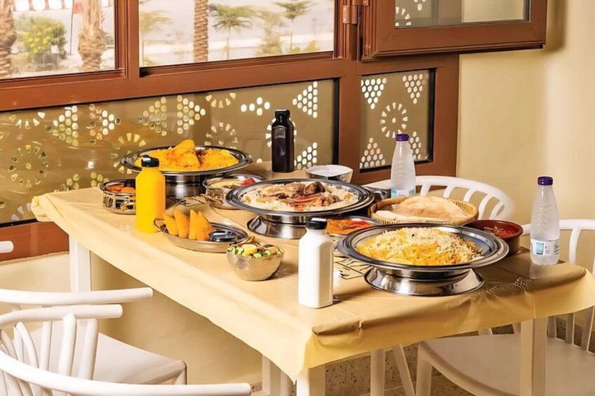 Lunch at Restaurant 5