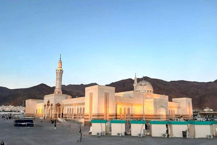 Sayed Al Shuhada Sight & Uhud Trail Tour 5
