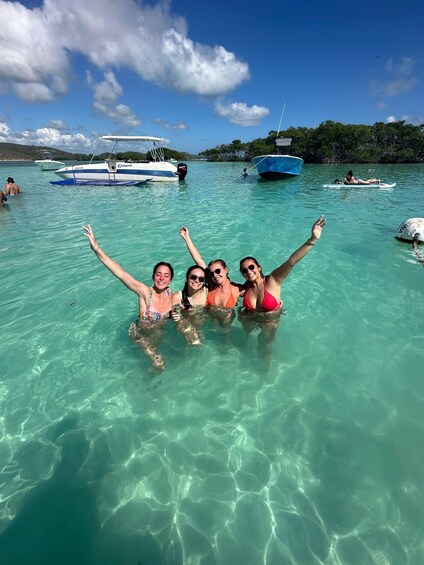 Picture 2 for Activity La Parguera: Half day Private Boat tour 4 hours 3