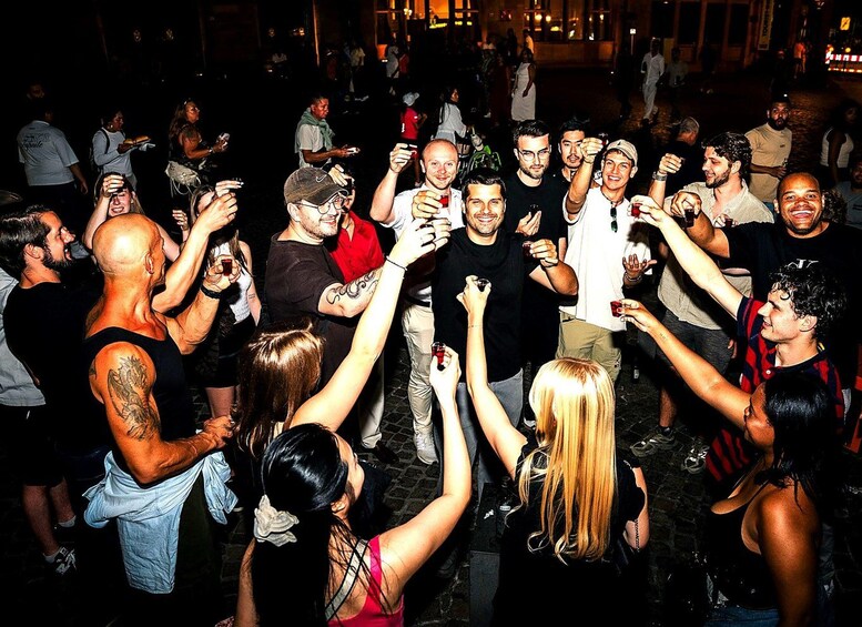 Picture 3 for Activity Munich: Social Night Out with Shots & Club Entry 5