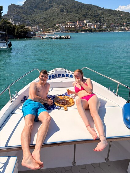Picture 21 for Activity La spezia: Boat Tour in Portovenere with lunch, wine and fun 4