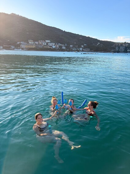 Picture 22 for Activity La spezia: Boat Tour in Portovenere with lunch, wine and fun 3