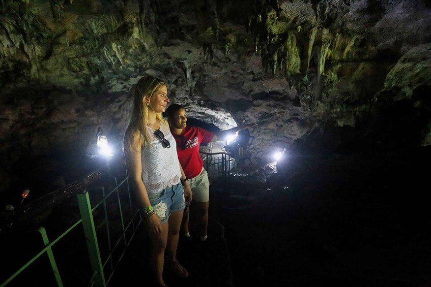 Picture 5 for Activity Santo Domingo: Three Eyes National Park Guided Tour 4